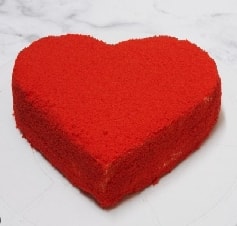 4-5 Kişilik Yaş Pasta - Kırmızı Kalp ve Nemli Lezzet Antalya pasta