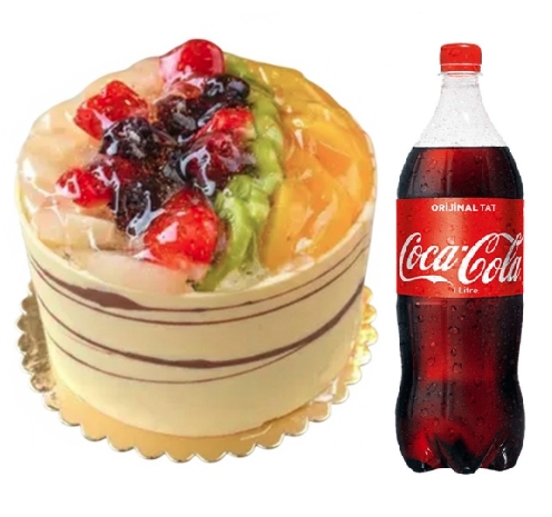 4 ile 6 kişilik karışık mevsim meyveli yaş pasta 1 lt cola butik pastane özel lezzet menüsü. Antalya pasta