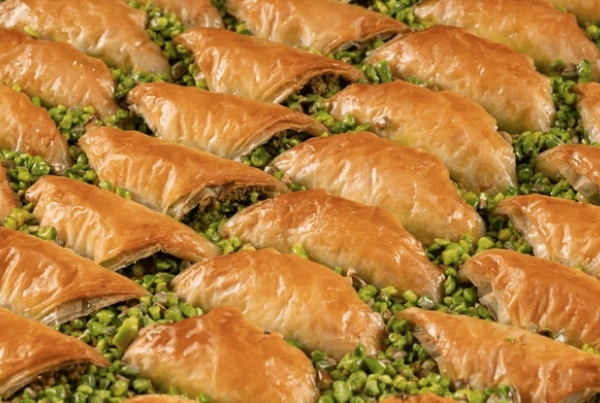 Özenle Hazırlanmış 2000 Gr Şöbiyet Antalya pasta