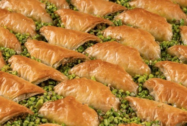 Özenle Hazırlanmış 2000 Gr Şöbiyet Antalya pasta